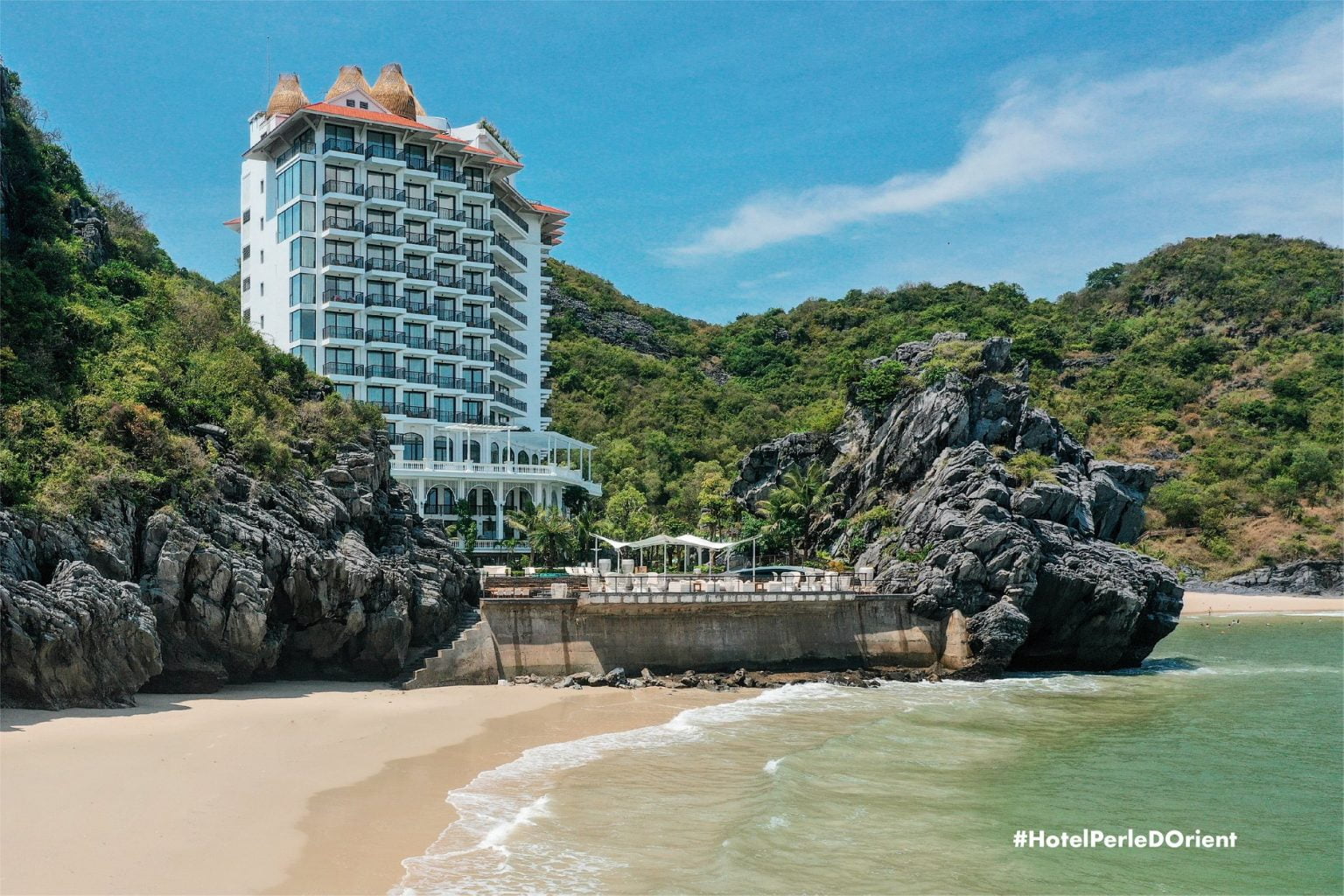 Khách sạn MGallery Cát Bà Mùa Du Lịch